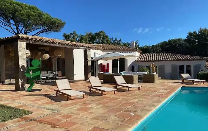 Luxury Villa, Infinity Pool, 5 Min Ramatuelle