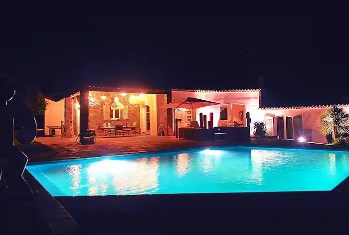 Luxury Villa, Infinity Pool, 5 Min Ramatuelle