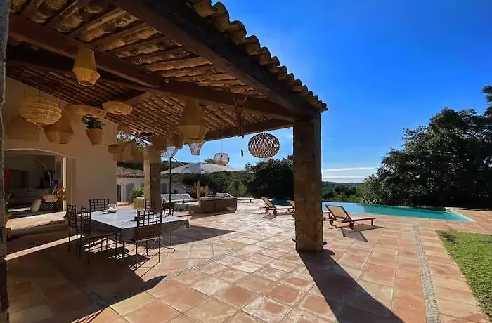 Luxury Villa, Infinity Pool, 5 Min *
