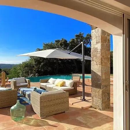 Villa Luxury Villa, Infinity Pool, 5 Min